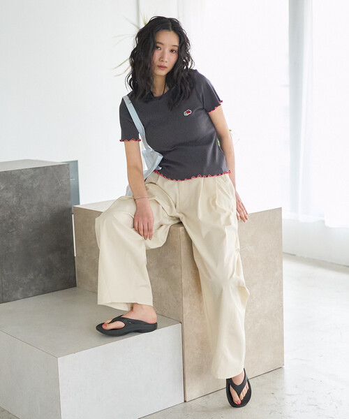 FREAK'S STORE(フリークスストア)の「FRUIT OF THE LOOM × FREAK'S STORE/フルーツオブザルーム 別注 配色メロー リブ半袖Tシャツ(Tシャツ/カットソー・レディース・レモンイエロー/オフホワイト/チャコールグレー/ネイビー/ピンク系その他・フリ-)」の20枚目の写真