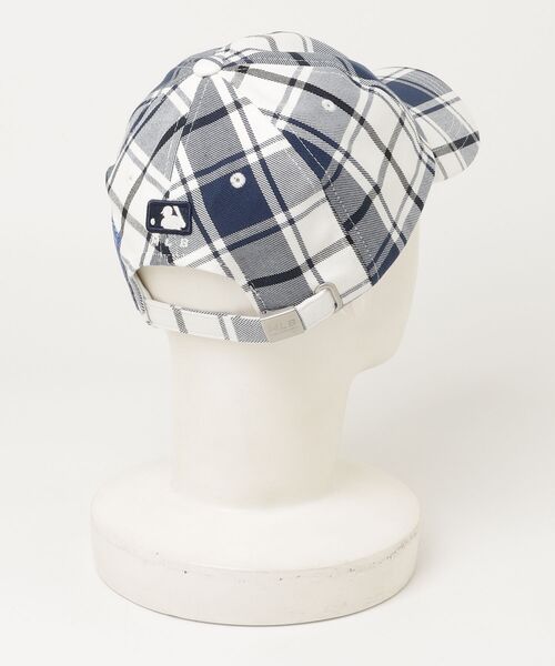 MLB(メジャーリーグベースボール)の「エムエルビー【MLB】- ニューヨーク・ヤンキース キャップ【New York Yankees CHECK UNSTRUCTURE BALL CAP NAVY 3ACPC142N】(キャップ・メンズ・ネイビー・ONE SIZE)」の10枚目の写真
