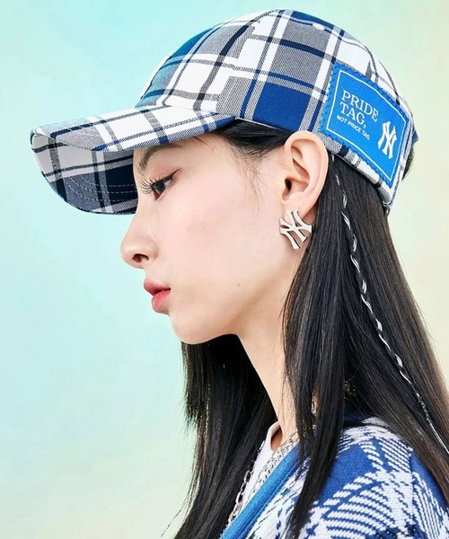 MLB(メジャーリーグベースボール)の「エムエルビー【MLB】- ニューヨーク・ヤンキース キャップ【New York Yankees CHECK UNSTRUCTURE BALL CAP NAVY 3ACPC142N】(キャップ・メンズ・ネイビー・ONE SIZE)」の3枚目の写真