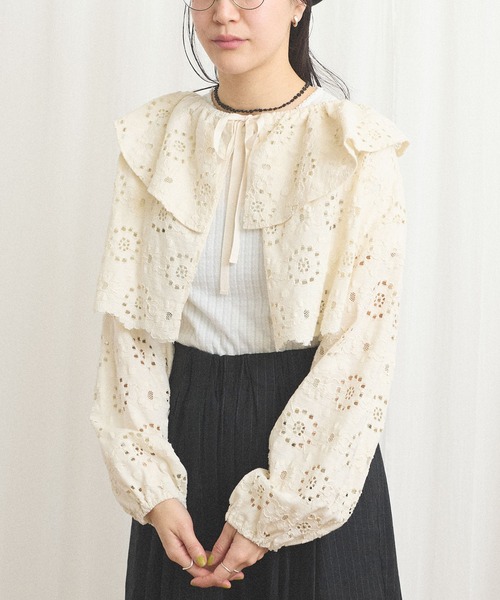 fig London(フィグロンドン)の「_Agnes bolero(カーディガン/ボレロ・レディース・ブラック/アイボリー・FREE)」の8枚目の写真
