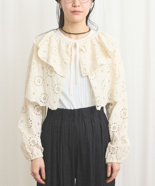 fig London(フィグロンドン)の「_Agnes bolero(カーディガン/ボレロ・レディース・ブラック/アイボリー・FREE)」の11枚目の写真
