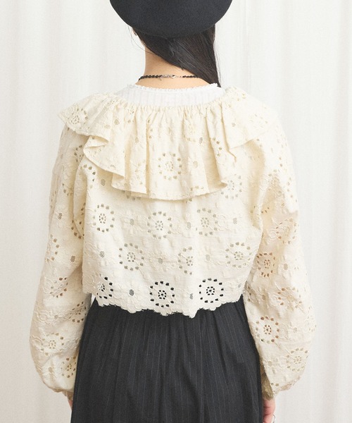fig London(フィグロンドン)の「_Agnes bolero(カーディガン/ボレロ・レディース・ブラック/アイボリー・FREE)」の13枚目の写真