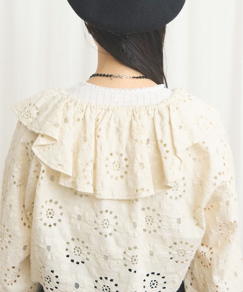 fig London(フィグロンドン)の「_Agnes bolero(カーディガン/ボレロ・レディース・ブラック/アイボリー・FREE)」の14枚目の写真