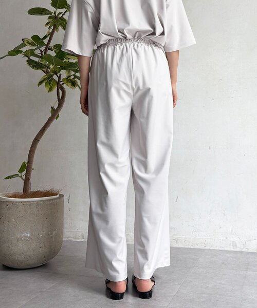 un dix cors（アンディコール）の「スキッパーシャツ×パンツセットアップ（つなぎ/オールインワン・レディース・ブラウン/ブラック/ライトベージュ・FREE）」の15枚目の写真