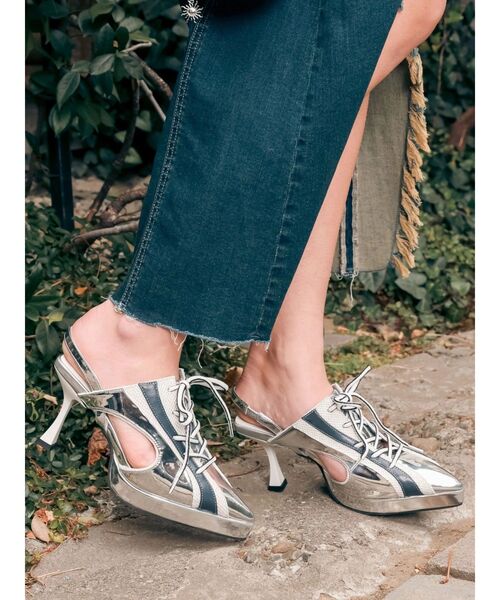 EVRIS（エヴリス）の「【厚底】スパイクヒールサンダル（サンダル・レディース・シルバー/その他1/ブラック・SMALL/MEDIUM/LARGE）」の20枚目の写真
