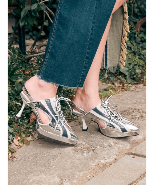 EVRIS（エヴリス）の「【厚底】スパイクヒールサンダル（サンダル・レディース・シルバー/その他1/ブラック・SMALL/MEDIUM/LARGE）」の5枚目の写真