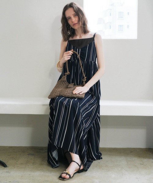 YECCA VECCA（イェッカヴェッカ）の「アートプリントキャミワンピース（ワンピース・レディース・マルチ/ストライプ・FREE）」の3枚目の写真