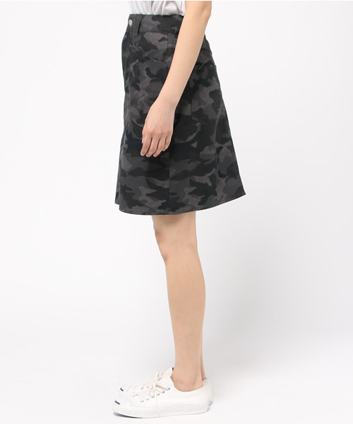 KATO`（カトー）の「ウイメンズＫＡＴＯ｀カモスカート(WS KATO CAMO SKIRT)ＫＡＴＯ｀コラボレーションモデル（スカート・レディース・ダークグレー/ダークベージュ・SMALL/LARGE/MEDIUM）」の4枚目の写真