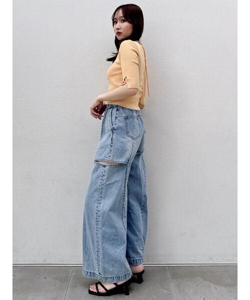 dazzlin(ダズリン)の「ハイウエスト2wayワイドデニムパンツ(デニムパンツ・レディース・インディゴブルー/ブルー・MEDIUM/SMALL)」の19枚目の写真