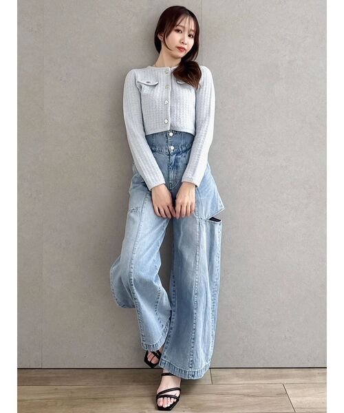 dazzlin(ダズリン)の「ハイウエスト2wayワイドデニムパンツ(デニムパンツ・レディース・インディゴブルー/ブルー・MEDIUM/SMALL)」の22枚目の写真