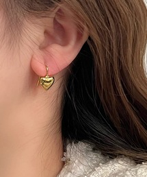 フック型ぷっくりハートピアス