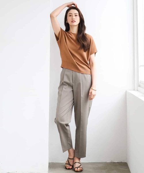 MICHEL KLEIN（ミッシェル・クラン）の「[リラックスボトム]テーパードパンツ（スラックス・レディース・ブラウン/ブラック・38）」の6枚目の写真