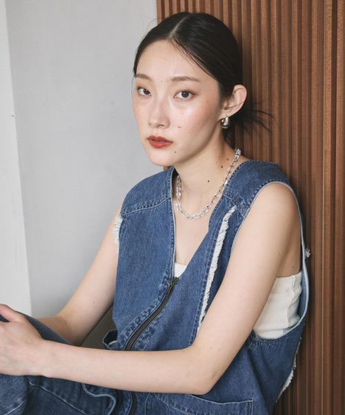 LEPSIM（レプシィム）の「デニムZIPベスト　680355（ベスト・レディース・ライトブルー/ブルー・FREE）」の10枚目の写真
