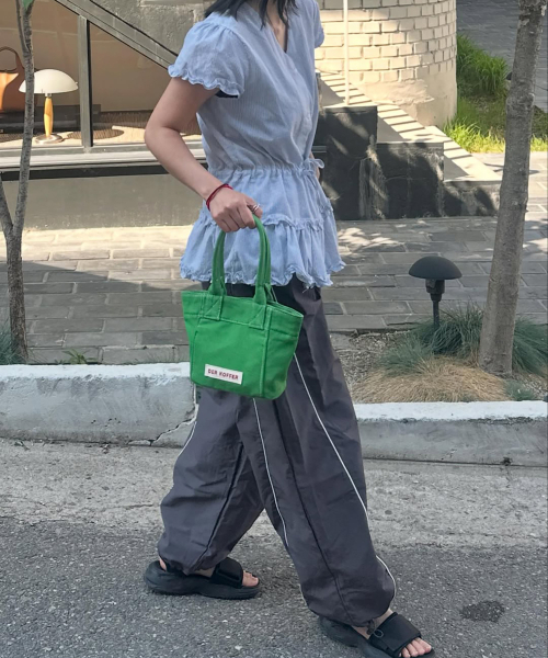 DER KOFFER（デルコッファー）の「SHOPPER CANVAS MINI [GREEN SPRING]（トートバッグ・レディース・グリーン・FREE）」の8枚目の写真
