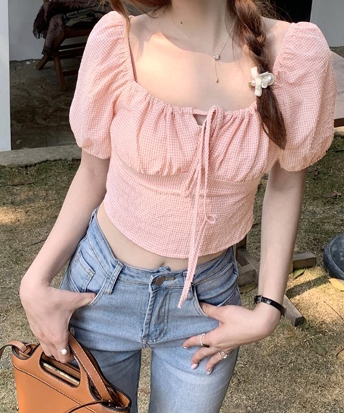 REMUR（レミュール）の「ギンガムチェック柄オフショルトップス 2WAY（Tシャツ/カットソー・レディース・ブラック/ピンク・FREE）」の12枚目の写真
