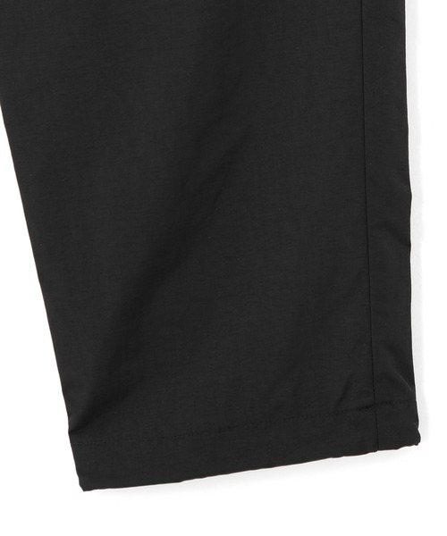 WHITE MOUNTAINEERING(ホワイトマウンテニアリング)の「WHITE MOUNTAINEERING × UMBRO EASY CARGO PANTS WM2573418(カーゴパンツ・メンズ・ブラック・2)」の8枚目の写真