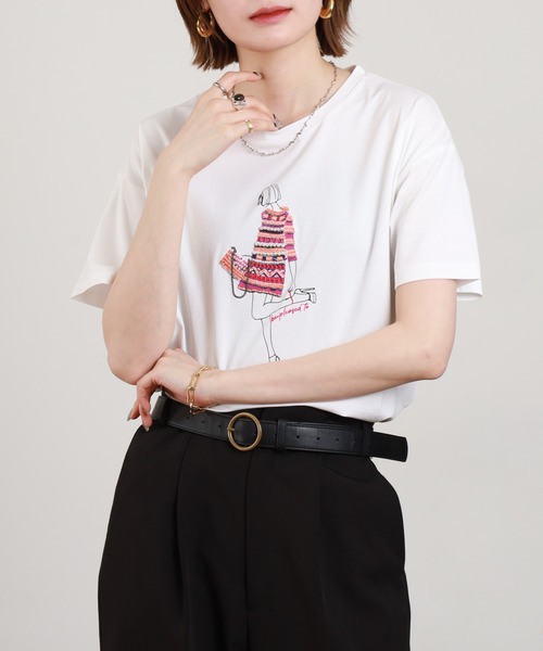 Anna Nicola(アンナニコラ)の「Anna Nicola モデルモチーフ半袖Tシャツ(Tシャツ/カットソー・レディース・サックスブルー/オフホワイト/ブラック・38)」の2枚目の写真