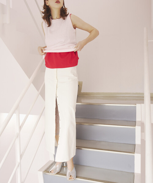 FilMelange(フィルメランジェ)の「FilMelange × Firsthand/フィルメランジェ 別注 ELENI / ノースリーブ クルーネック Tシャツ(Tシャツ/カットソー・レディース・ピンク/レッド・FREE)」の8枚目の写真
