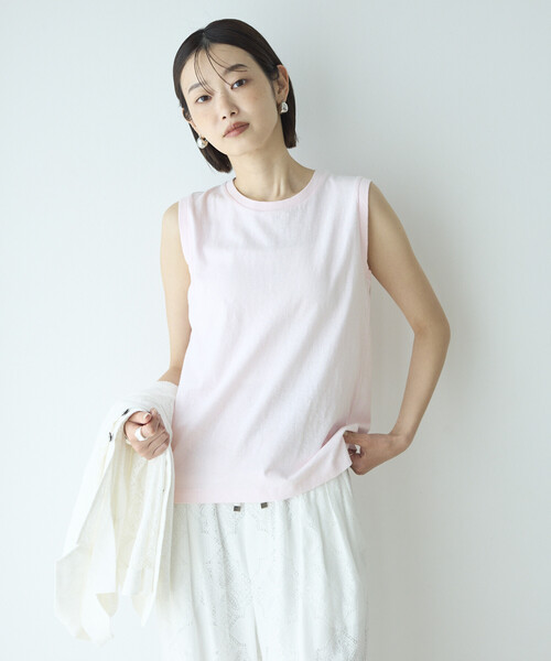 FilMelange(フィルメランジェ)の「FilMelange × Firsthand/フィルメランジェ 別注 ELENI / ノースリーブ クルーネック Tシャツ(Tシャツ/カットソー・レディース・ピンク/レッド・FREE)」の15枚目の写真
