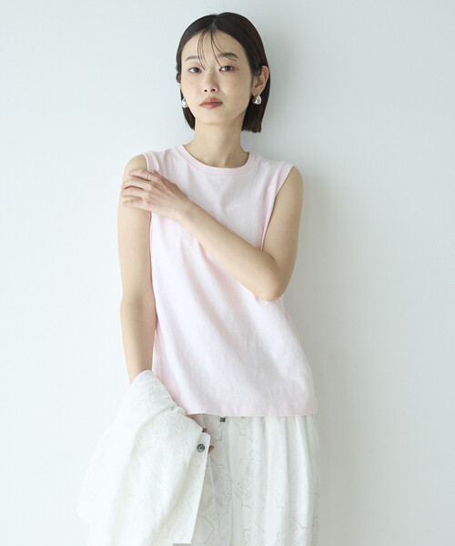 FilMelange(フィルメランジェ)の「FilMelange × Firsthand/フィルメランジェ 別注 ELENI / ノースリーブ クルーネック Tシャツ(Tシャツ/カットソー・レディース・ピンク/レッド・FREE)」の16枚目の写真