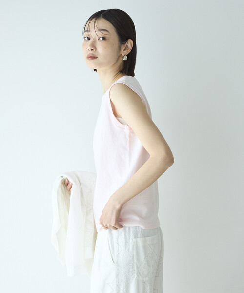 FilMelange(フィルメランジェ)の「FilMelange × Firsthand/フィルメランジェ 別注 ELENI / ノースリーブ クルーネック Tシャツ(Tシャツ/カットソー・レディース・ピンク/レッド・FREE)」の18枚目の写真