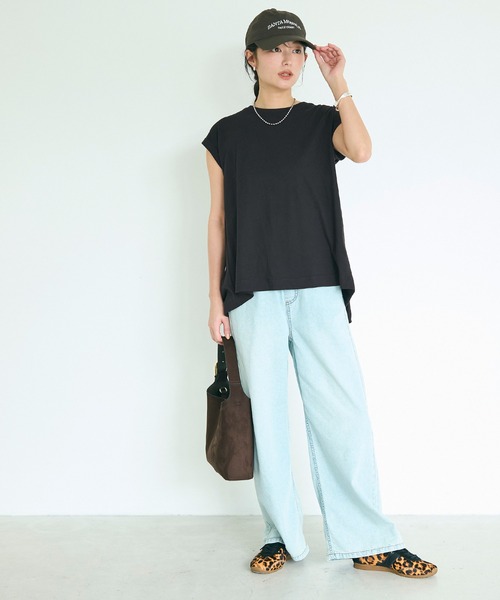 coca(coca)(コカ)の「バックギャザーロールアップスリーブTシャツ(Tシャツ/カットソー・レディース・ブラック/ホワイト・L/M/S)」の6枚目の写真