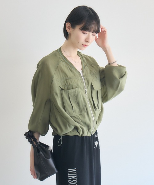 Paradise Picnic（パラダイスピクニック）の「33℃ ミリタリーポケットシアーブルゾン（ブルゾン・レディース・ホワイト/カーキ/ブラック・FREE）」の5枚目の写真