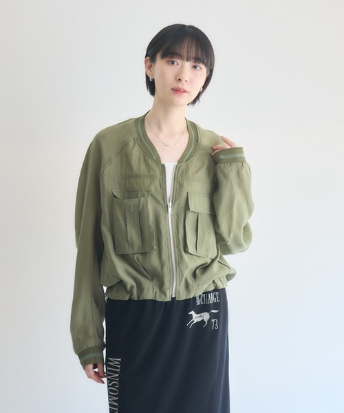 Paradise Picnic（パラダイスピクニック）の「33℃ ミリタリーポケットシアーブルゾン（ブルゾン・レディース・ホワイト/カーキ/ブラック・FREE）」の6枚目の写真