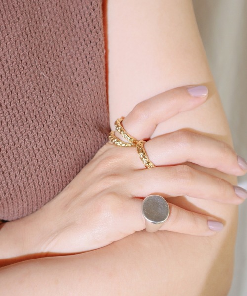 TUWAKRIM(トゥワクリム)の「【TUWAKRIM】METALLIC DOUBLE RING(リング・レディース・ゴールド・SMALL/LARGE/X-LARGE)」の10枚目の写真