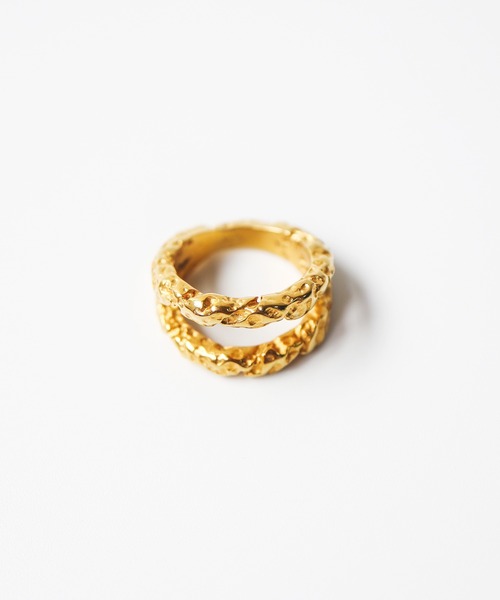 TUWAKRIM(トゥワクリム)の「【TUWAKRIM】METALLIC DOUBLE RING(リング・レディース・ゴールド・SMALL/LARGE/X-LARGE)」の9枚目の写真