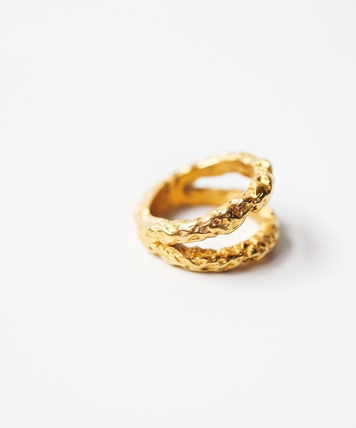 TUWAKRIM(トゥワクリム)の「【TUWAKRIM】METALLIC DOUBLE RING(リング・レディース・ゴールド・SMALL/LARGE/X-LARGE)」の8枚目の写真