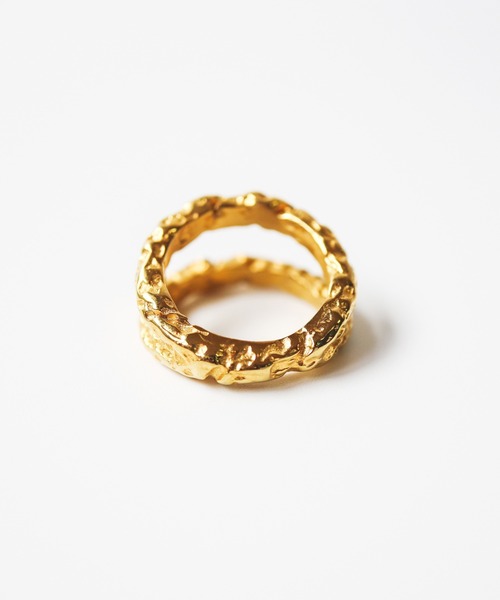 TUWAKRIM(トゥワクリム)の「【TUWAKRIM】METALLIC DOUBLE RING(リング・レディース・ゴールド・SMALL/LARGE/X-LARGE)」の7枚目の写真