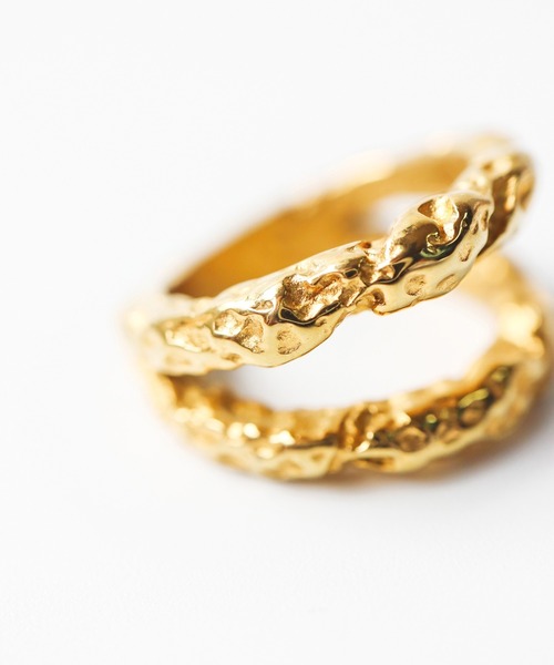 TUWAKRIM(トゥワクリム)の「【TUWAKRIM】METALLIC DOUBLE RING(リング・レディース・ゴールド・SMALL/LARGE/X-LARGE)」の5枚目の写真