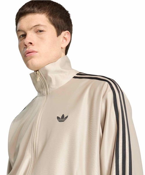 adidas(アディダス)の「adidas FIREBIRD METALLIC TRACK TOP / アディダス ファイヤーバード メタリック トラックトップ(ジャージ・メンズ・カーキ・S/M/L/XL/XXL/3XL)」の2枚目の写真