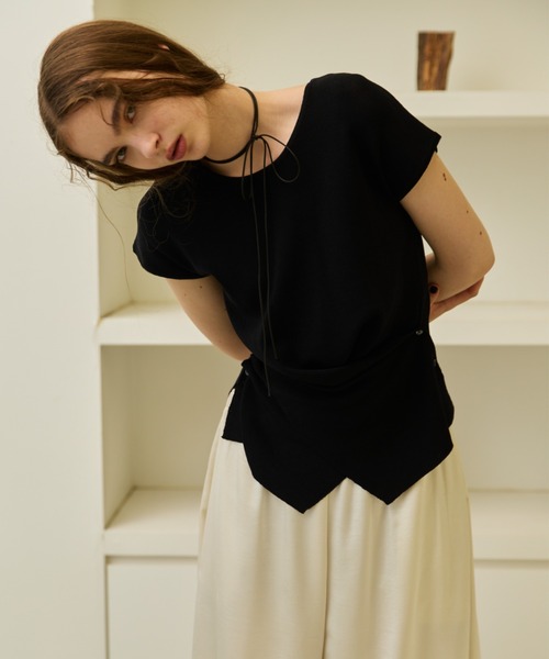 AIC.（エーアイシー）の「フロントクロスニットトップス（その他トップス・レディース・ブルー/ブラウン/ブラック/その他1・FREE）」の6枚目の写真