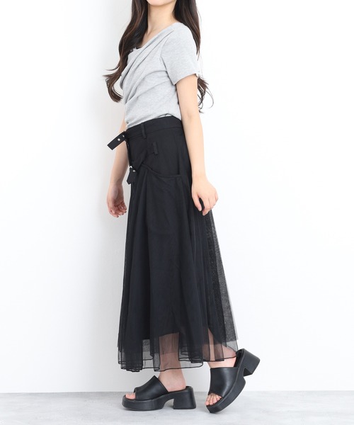 crossi(クロッシー)の「ベルト付シアーオーガンジー切替ロングフレアスカート(スカート・レディース・ブラック・40)」の7枚目の写真