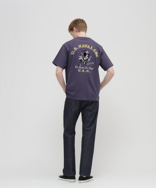 AVIREX(アヴィレックス)の「U.S. NAVAL CBs FLOCKY T-SHIRT / ユーエス ネイバル シービーズ フロッキー Tシャツ / AVIREX /アヴィレックス(Tシャツ/カットソー・メンズ・ブラック/ネイビー/ホワイト・XX-LARGE/X-LARGE/LARGE/MEDIUM)」の17枚目の写真