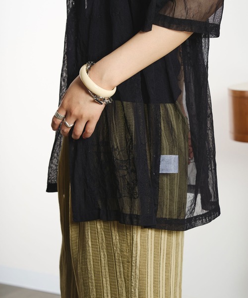 INDIA IS BEAUTIFUL（インディアイズビューティフル）の「【ROSE BUD別注】INDIA IS BEAUTIFUL/EMBROIDERED SHEER TULLE SHIRT（シャツ/ブラウス・レディース・ホワイト/ブラック・ONE SIZE）」の13枚目の写真