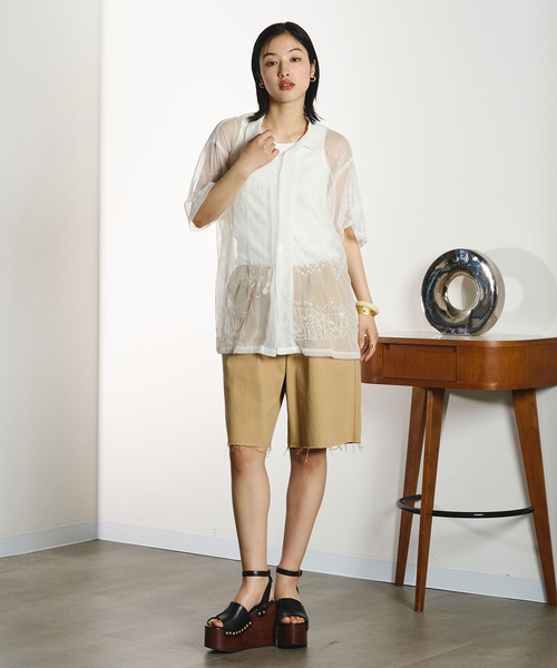 INDIA IS BEAUTIFUL（インディアイズビューティフル）の「【ROSE BUD別注】INDIA IS BEAUTIFUL/EMBROIDERED SHEER TULLE SHIRT（シャツ/ブラウス・レディース・ホワイト/ブラック・ONE SIZE）」の19枚目の写真