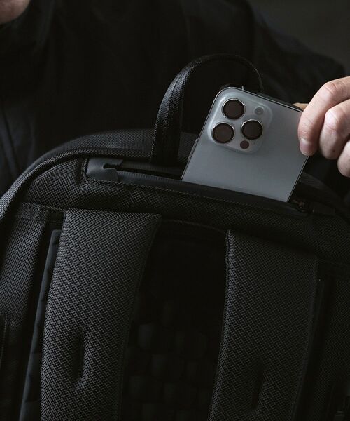 I.D.E.A international(イデアインターナショナル)の「WEXLEY ステムV2 コーデュラバリスティック(バックパック/リュック・レディース・ブラック・フリ-)」の6枚目の写真