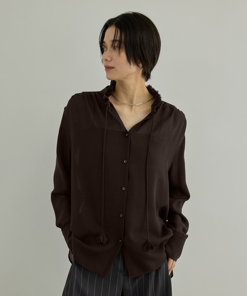 SALON adam et rope'（サロン アダム エ ロペ）の「マルチWAYフリルカラーブラウス（シャツ/ブラウス・レディース・オフホワイト/ブラウン/ブラック・FREE）」の6枚目の写真