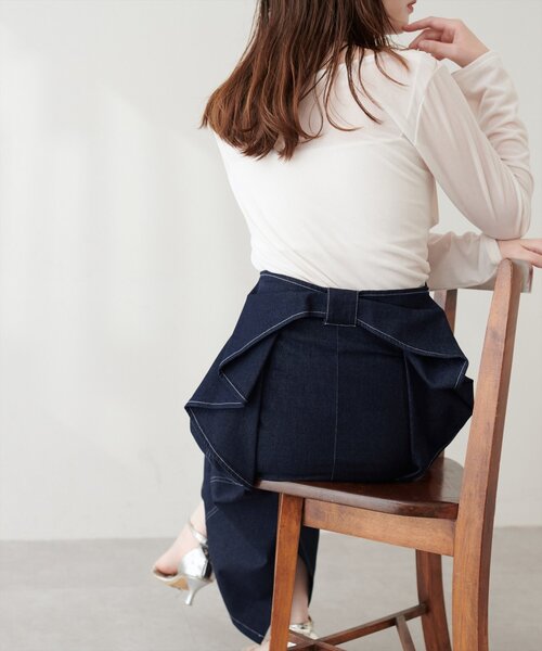 natural couture(ナチュラルクチュール)の「バックリボンストレッチスカート(デニムスカート・レディース・ブルー/インディゴブルー/ブラック・FREE)」の1枚目の写真