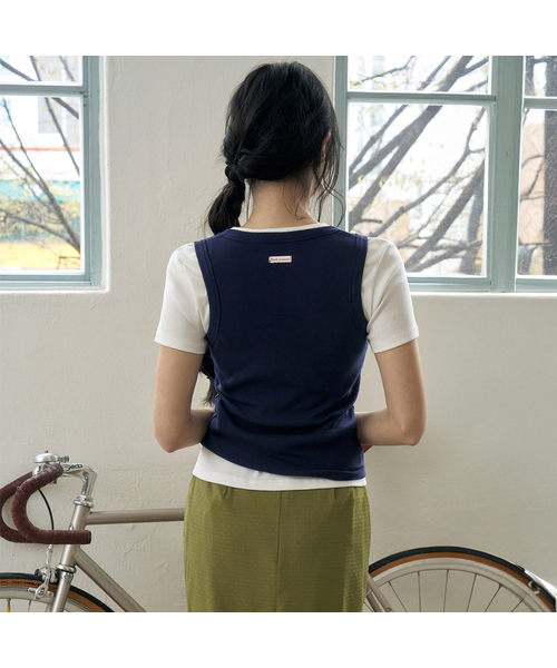 MORVE13（モルブ13）の「センティル スクープネック スリーブレス（メランジグレー）（Tシャツ/カットソー・レディース・ブラック/ネイビー/ダークグリーン/バーガンディー/ライトグレー/アイボリー・FREE）」の5枚目の写真