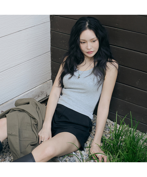 MORVE13（モルブ13）の「センティル スクープネック スリーブレス（メランジグレー）（Tシャツ/カットソー・レディース・ブラック/ネイビー/ダークグリーン/バーガンディー/ライトグレー/アイボリー・FREE）」の3枚目の写真