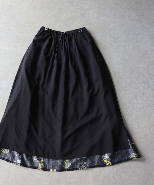 antiqua（アンティカ）の「花柄 フレア ロングスカート（スカート・レディース・ブラック・ONESIZE）」の9枚目の写真