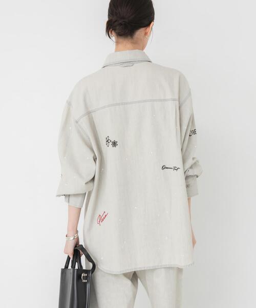 URBAN RESEARCH(アーバンリサーチ)の「『別注』PICCADILLY×URBAN RESEARCH 刺繍デニムシャツ(シャツ/ブラウス・レディース・ライトインディゴブルー/グレー系その他・FREE)」の14枚目の写真