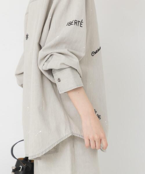URBAN RESEARCH(アーバンリサーチ)の「『別注』PICCADILLY×URBAN RESEARCH 刺繍デニムシャツ(シャツ/ブラウス・レディース・ライトインディゴブルー/グレー系その他・FREE)」の15枚目の写真