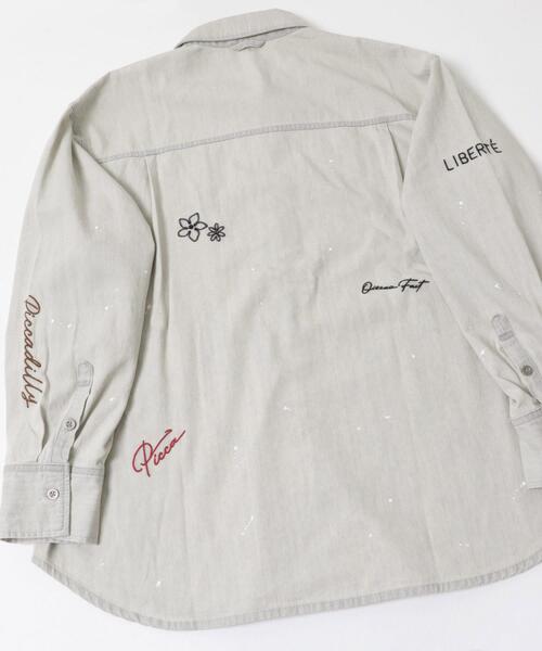 URBAN RESEARCH(アーバンリサーチ)の「『別注』PICCADILLY×URBAN RESEARCH 刺繍デニムシャツ(シャツ/ブラウス・レディース・ライトインディゴブルー/グレー系その他・FREE)」の19枚目の写真