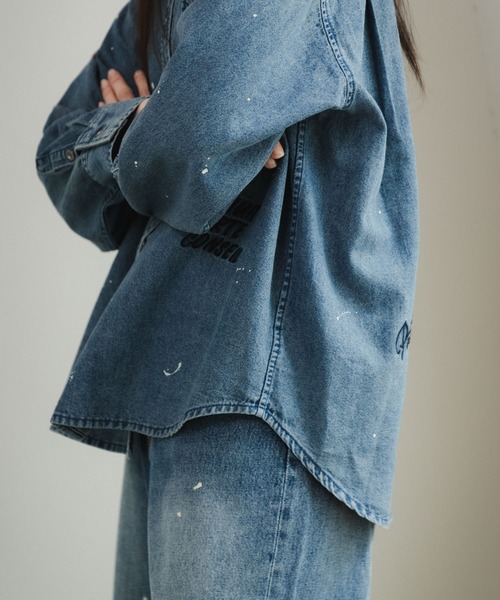 URBAN RESEARCH(アーバンリサーチ)の「『別注』PICCADILLY×URBAN RESEARCH 刺繍デニムシャツ(シャツ/ブラウス・レディース・ライトインディゴブルー/グレー系その他・FREE)」の6枚目の写真