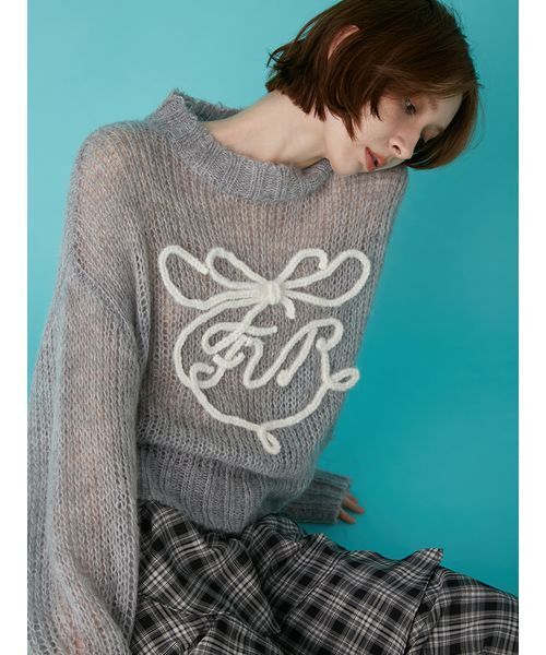 FURFUR(ファーファー)の「リボンロゴ刺繍セーター(ニット/セーター・レディース・グレー/ホワイト/サックスブルー・F)」の5枚目の写真